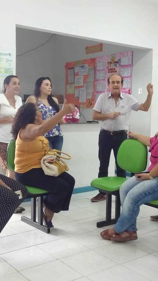 Camacã: Equipe do PSF Manoel Rodrigues se reuniu com Secretário para discutir reforma
